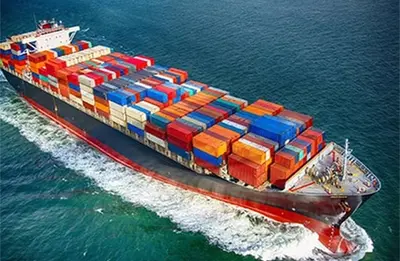 Air Freight vs Sea Freight: Choosing the Right Shipping Method